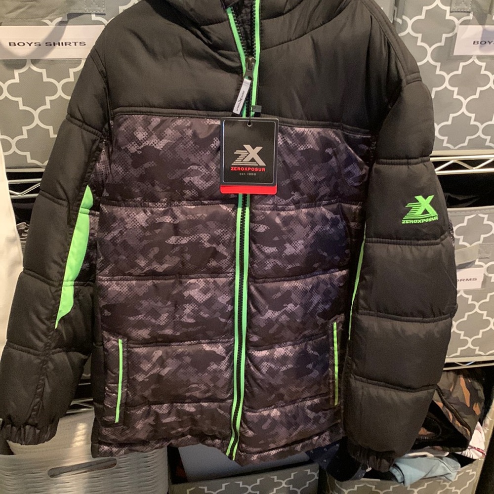 Boys winter jacket fleece lined.